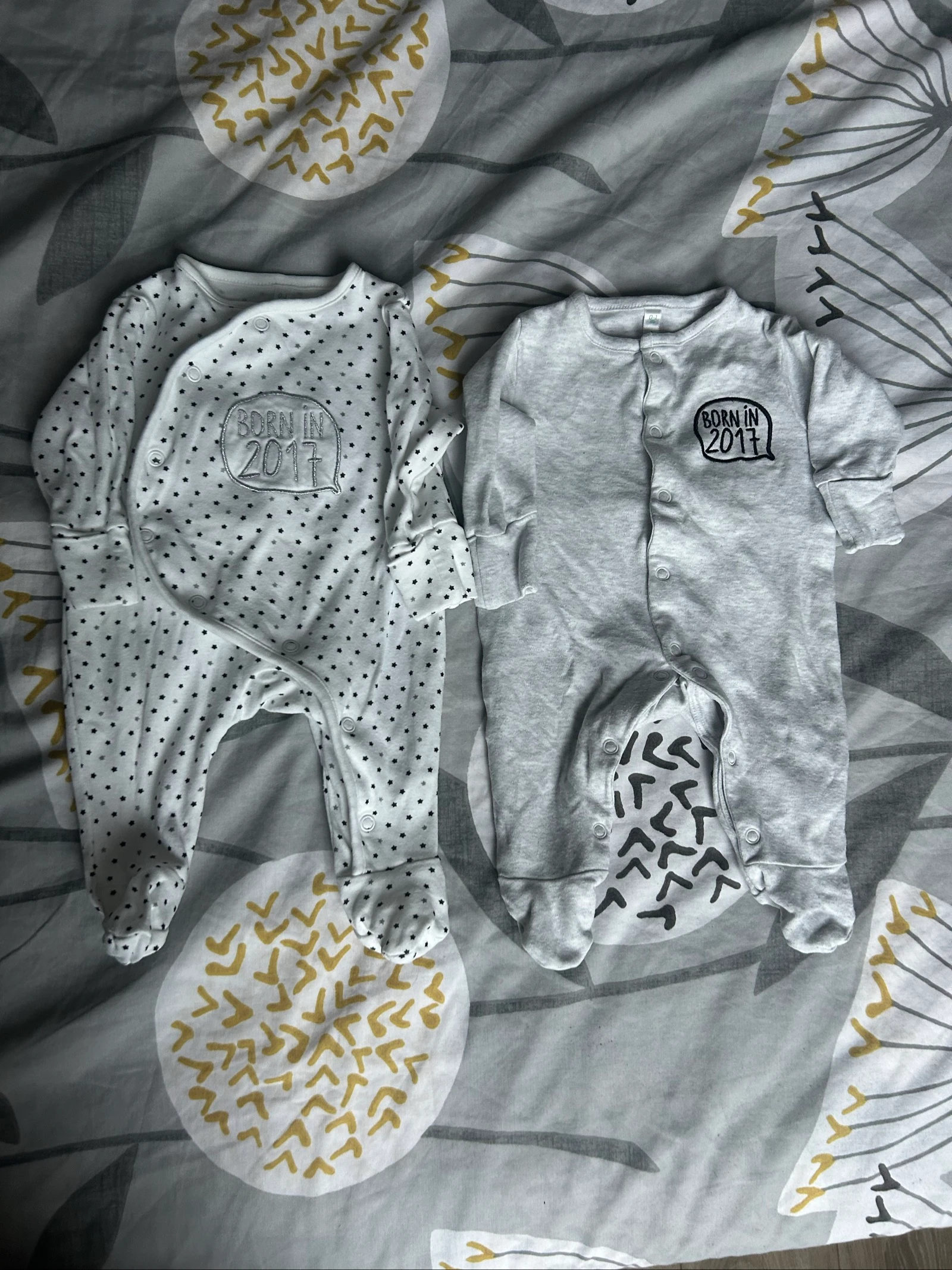 Lot de 2 pyjamas 0/1 mois 
